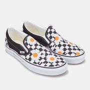 (LOVE ME/LOVE ME NOT) DAISY/TRUE WHITE